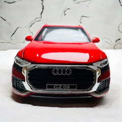 Audi Q8 1:24 diecast scale model car collectible