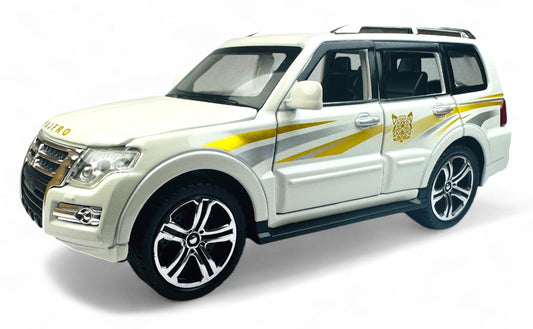 Mitsubishi Pajero diecast scale model car collectible