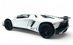 Lamborghini Aventador SVJ diecast scale model car collectible