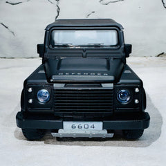 Classic Land Rover Defender 110 1:24 diecast Scale Model Car