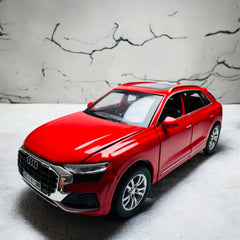 Audi Q8 1:24 diecast scale model car collectible