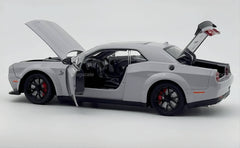 Dodge Challenger SRT Demon V8 1:18 diecast scale model car - Large size