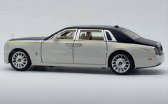 Rolls Royce Phantom VIII diecast scale miniature car - Large size