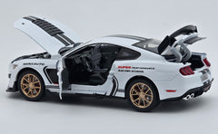 Ford Mustang Shelby GT500 1:24 diecast scale model car collectible | Assorted Colors