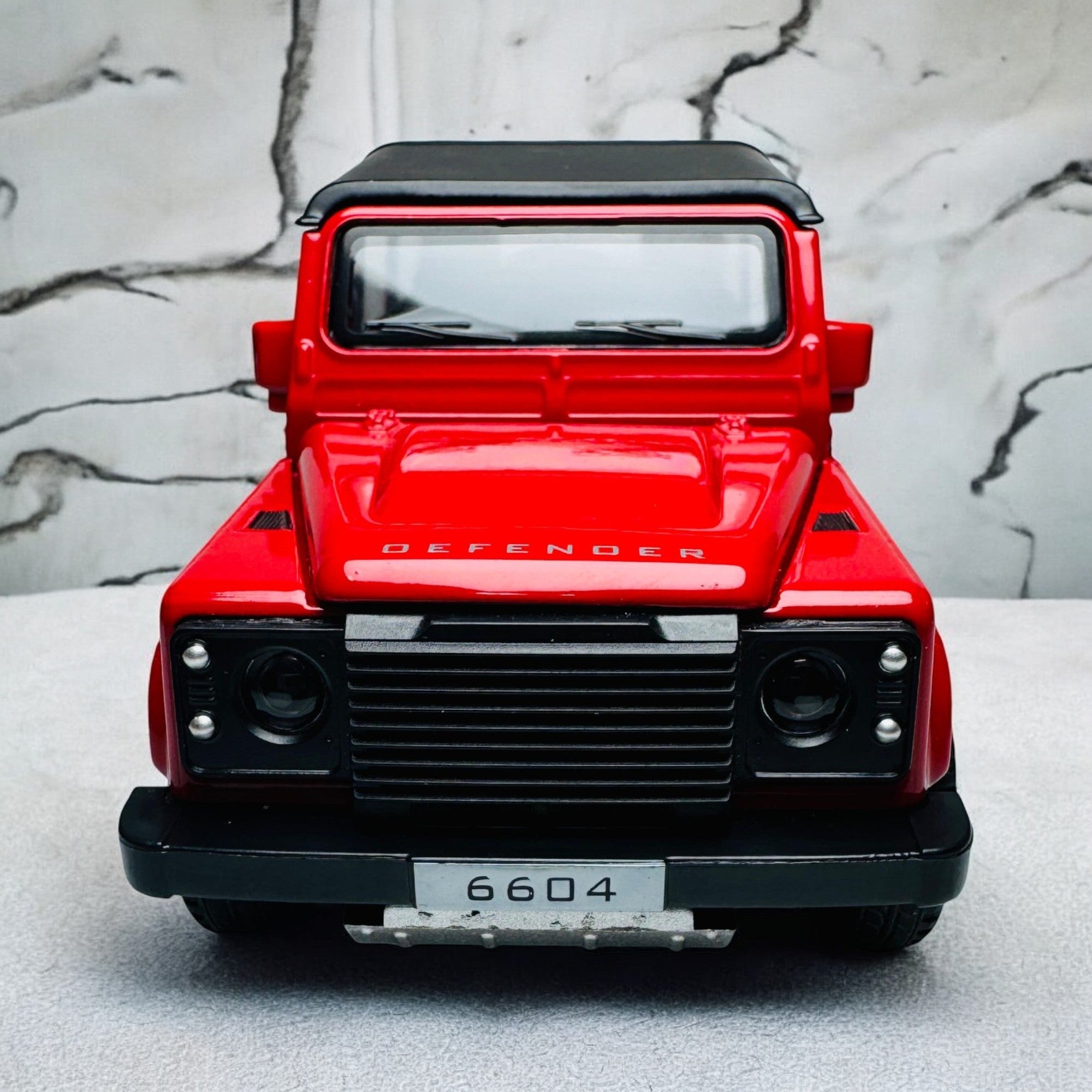 Classic Land Rover Defender 110 1:24 diecast Scale Model Car