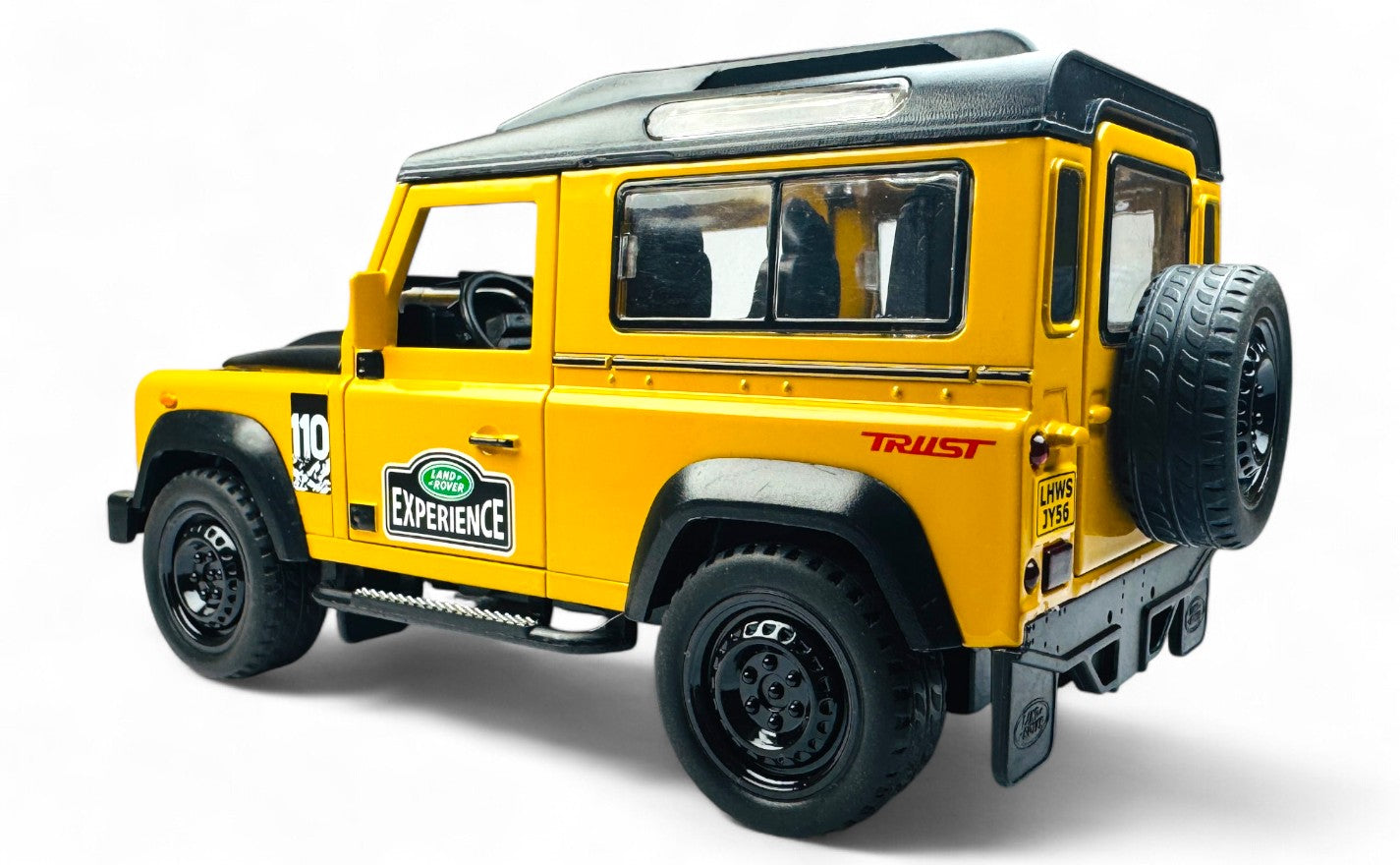 Land Rover Defender 90 diecast scale model car collectible