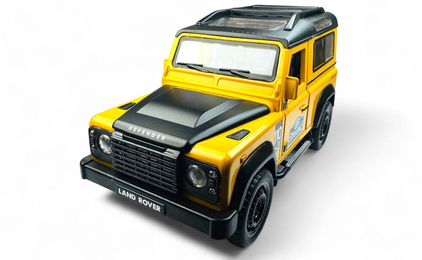 Land Rover Defender 90 diecast scale model car collectible