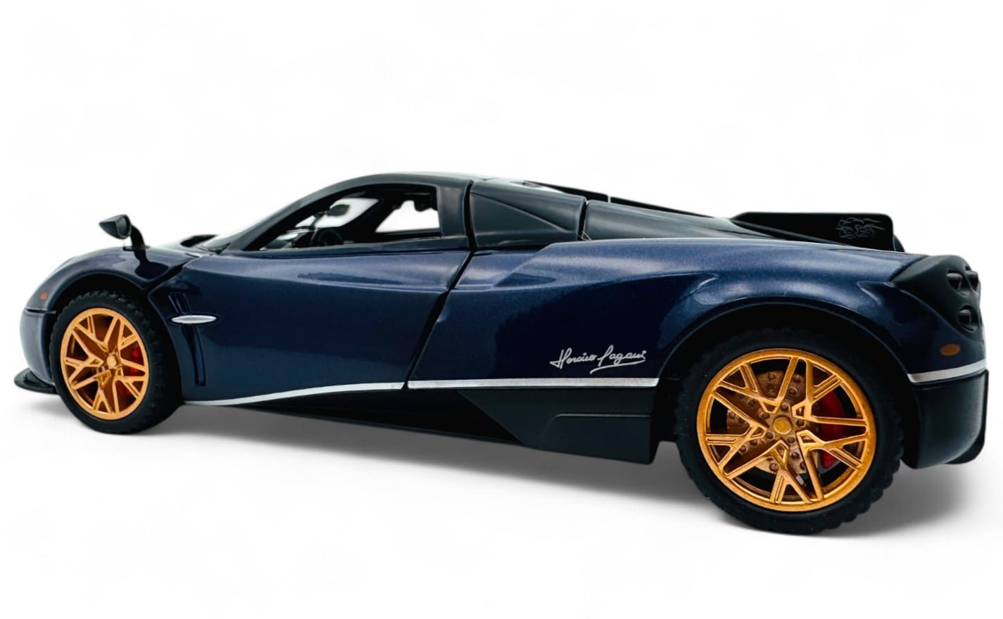 Pagani Huayra Dinastia 1:24 diecast scale model car collectible