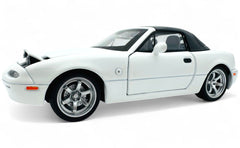 1990 Mazda MX-5 roadster 1:24 Scale Model collectible