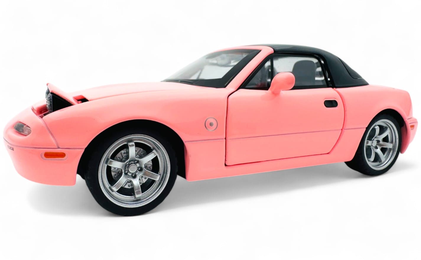 1990 Mazda MX-5 roadster 1:24 Scale Model collectible
