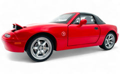 1990 Mazda MX-5 roadster 1:24 Scale Model collectible