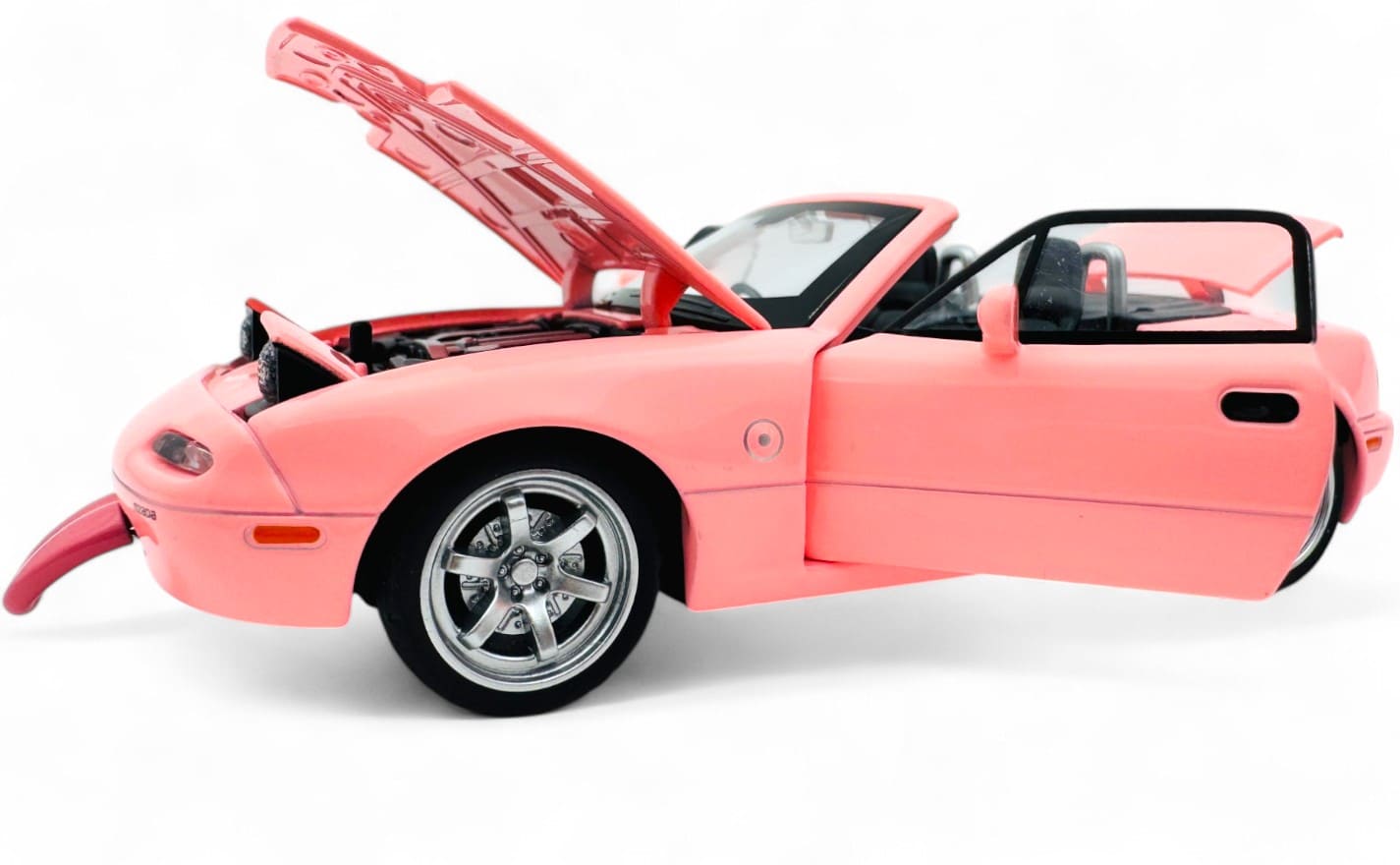 1990 Mazda MX-5 roadster 1:24 Scale Model collectible