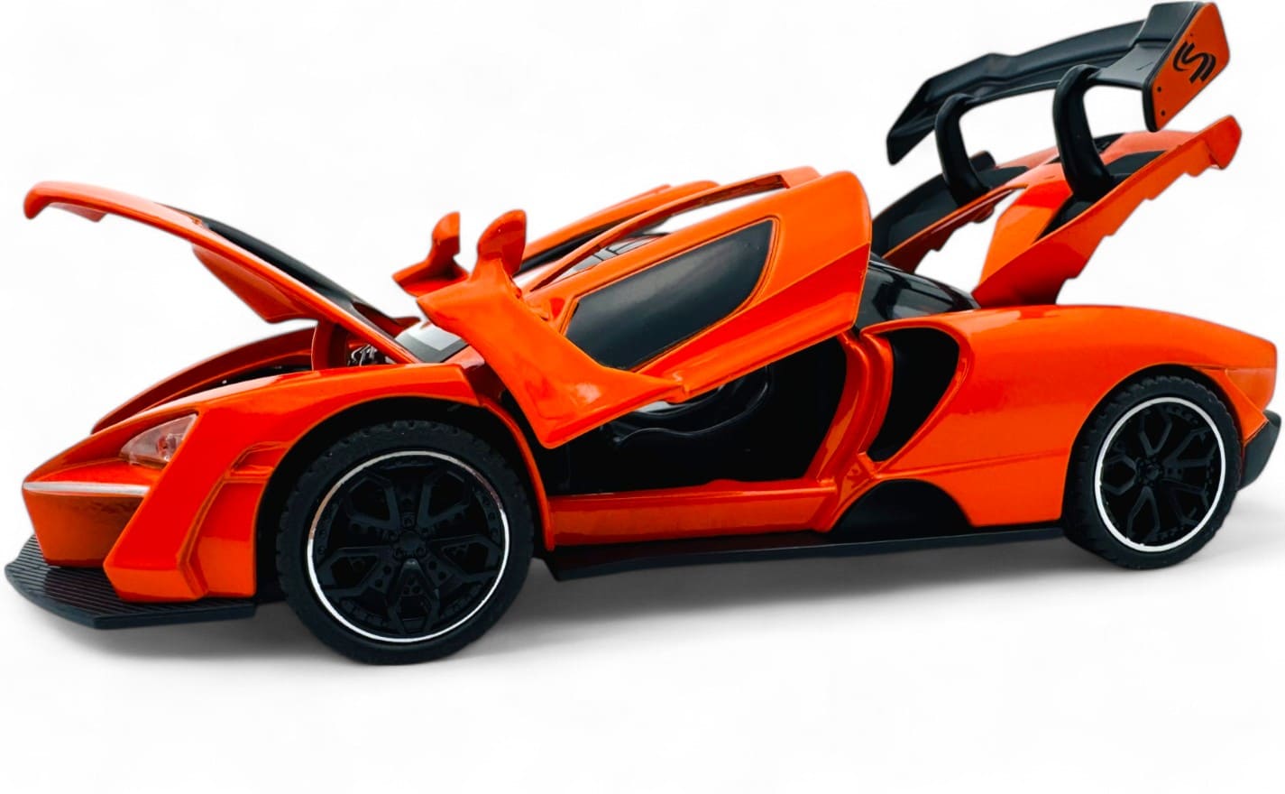 McLaren Senna 1:24 diecast scale model car