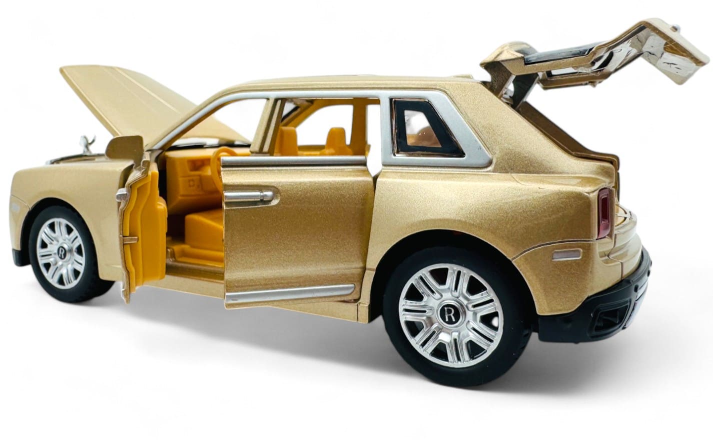 Rolls-Royce Cullinan 1:24 Dealer Edition diecast scale model collectible