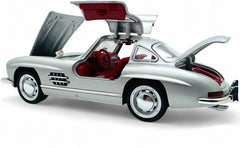 1954 Mercedes-Benz 300SL 1:24 diecast scale model car collectible