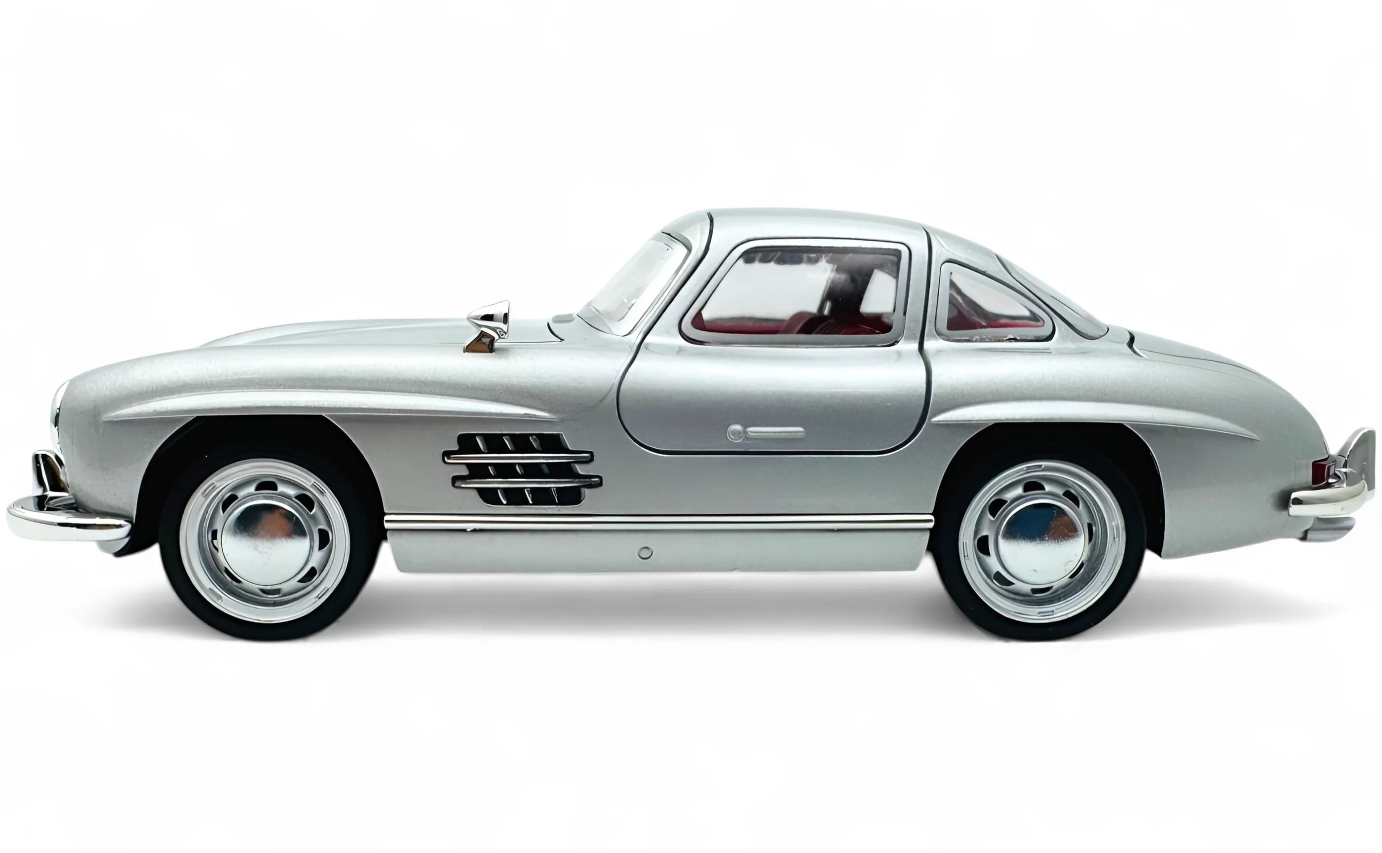 1954 Mercedes-Benz 300SL 1:24 diecast scale model car collectible