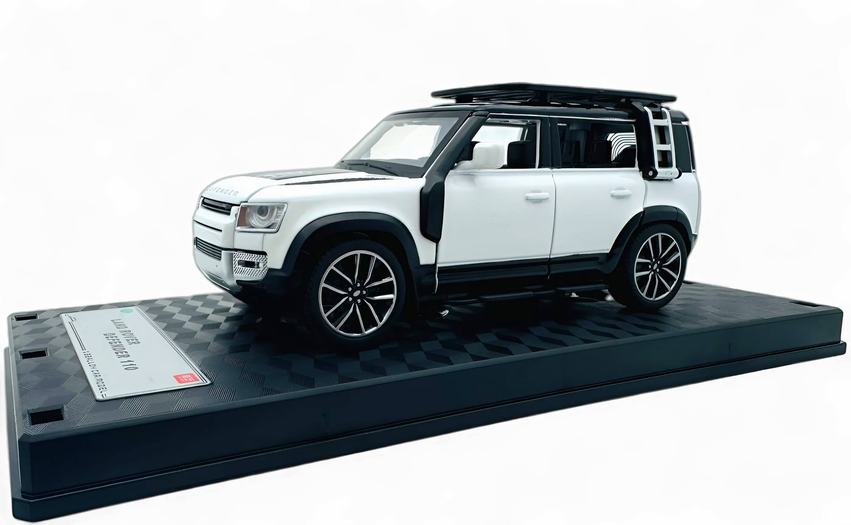 Land Rover Defender 110 1:24 licensed diecast Scale Model car