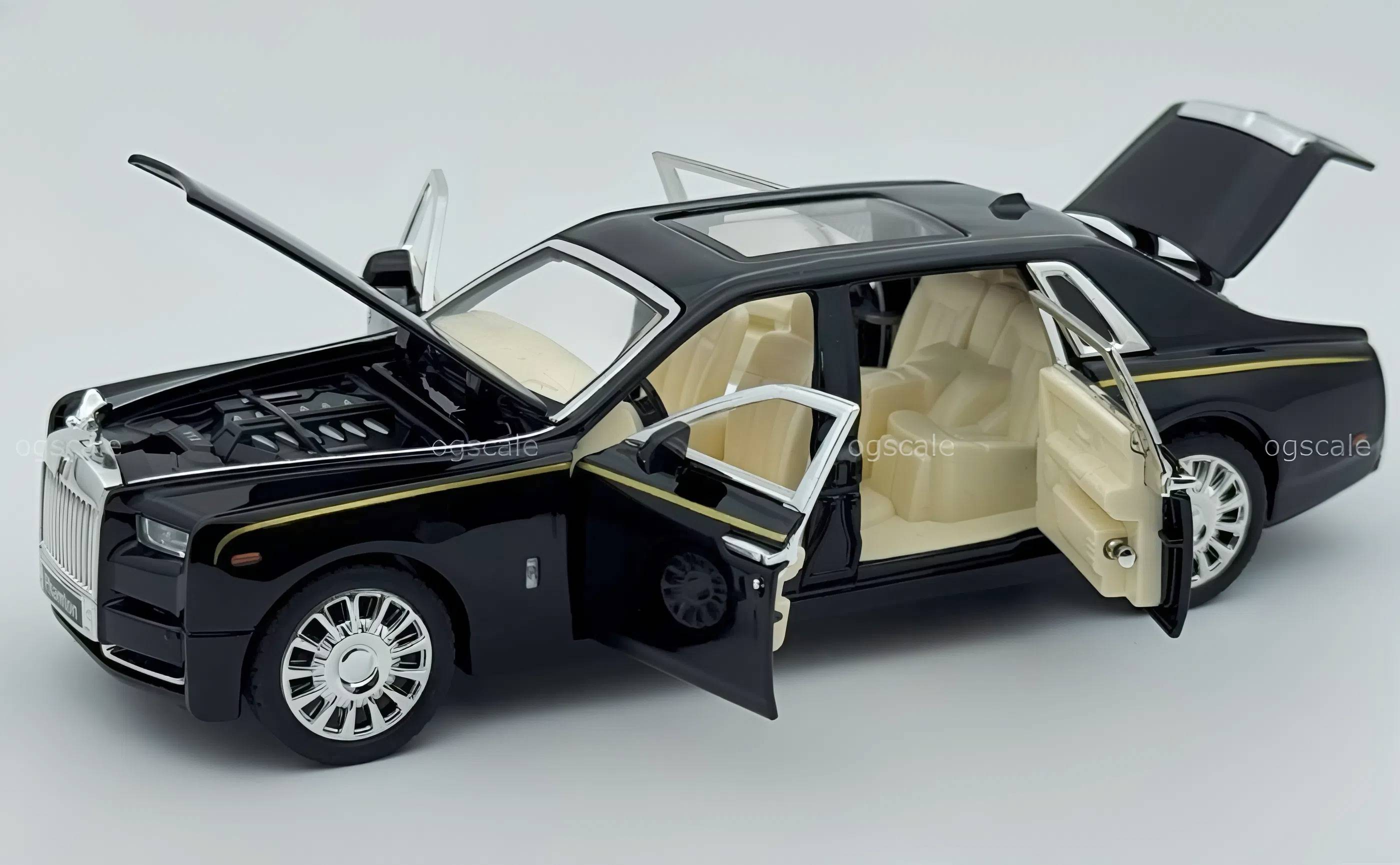 Rolls Royce Phantom 1:24 diecast scale model car collectible | Assorted Color