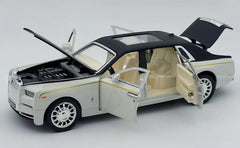 Rolls Royce Phantom 1:24 diecast scale model car collectible | Assorted Color