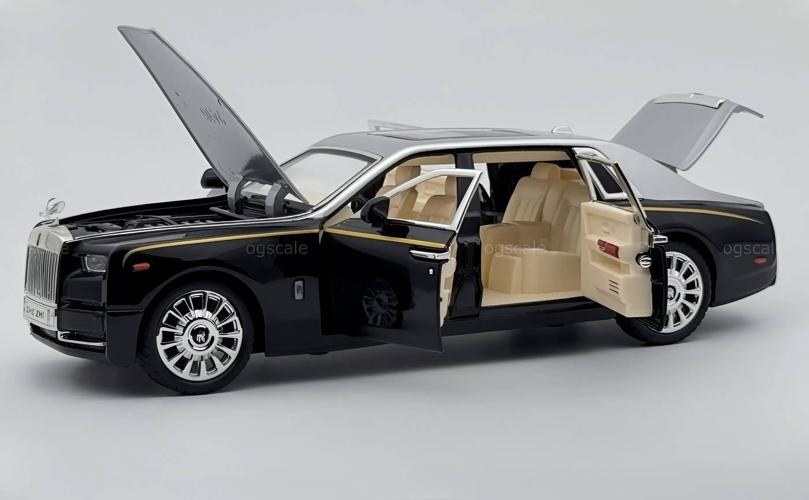 Rolls Royce Phantom 1:24 diecast scale model car collectible | Assorted Color
